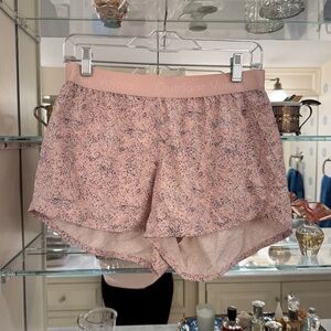 Outdoor Voices Limited Edition Pink Pebble Relay Shorts 💕